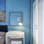 Padilla Guest House